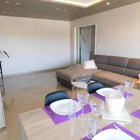 T2 Jardin Du Pont Du Lys Avec Piscine, Proche Plage Appartement Antibes